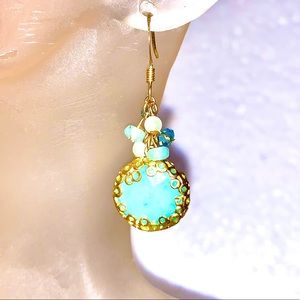 NWT Pretty earrings gold teal, pearls, beads. Price firm